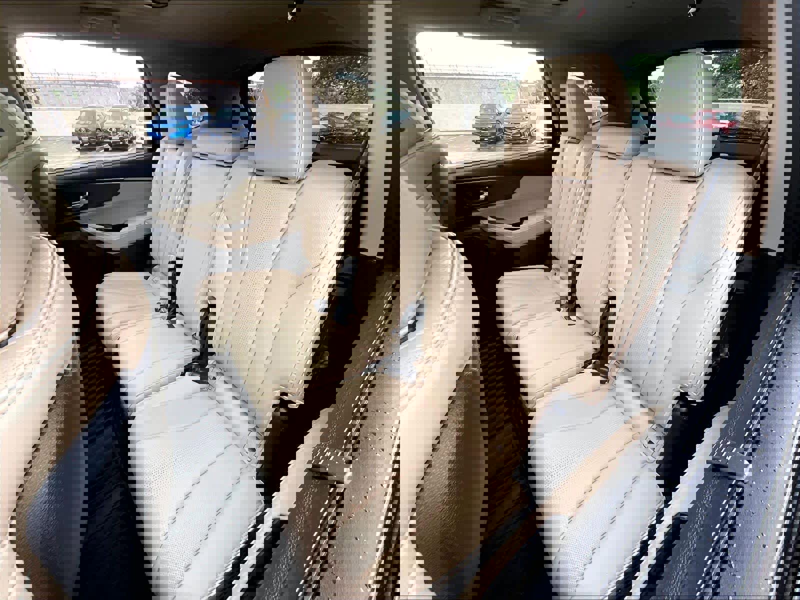 Used 2023 Acura MDX SH-AWD w/ Advance Package image 26