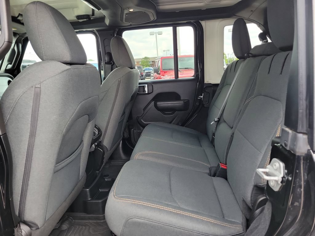 Used 2025 Jeep Wrangler Unlimited Sport S 4xe AWD/4WD image 9