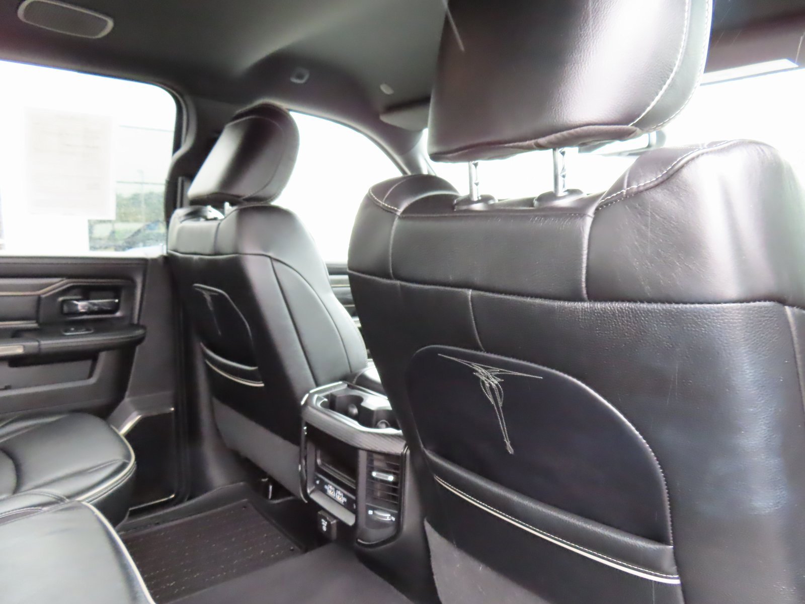 Used 2022 RAM 2500 Limited image 39