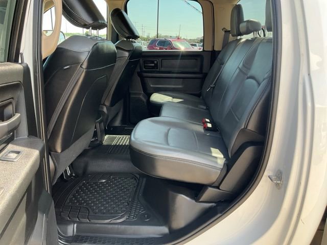 Used 2020 RAM 2500 Tradesman w/ Chrome Appearance Group RWD image 27