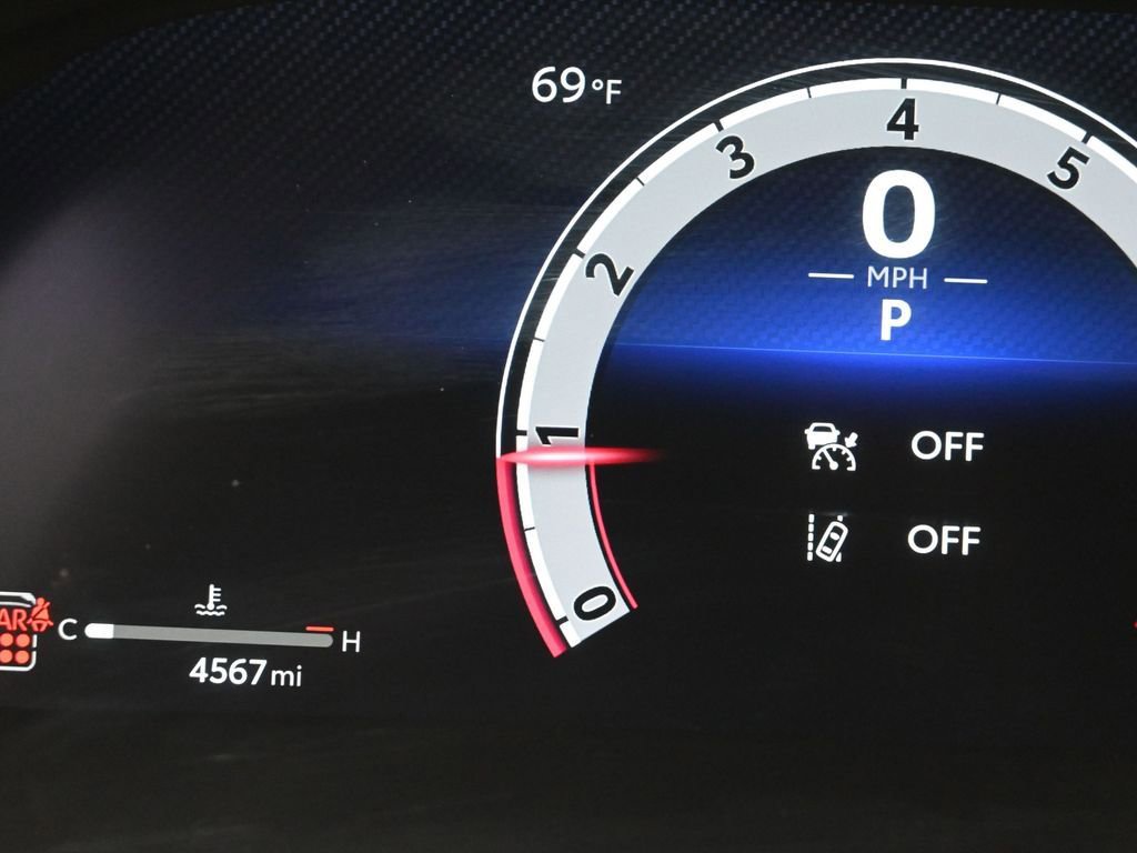 Used 2024 Toyota Highlander Limited AWD/4WD image 16