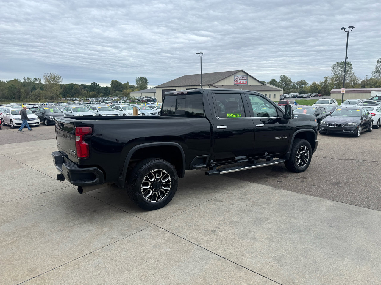 Used 2022 Chevrolet Silverado 3500 High Country w/ Z71 Off-Road Package image 5