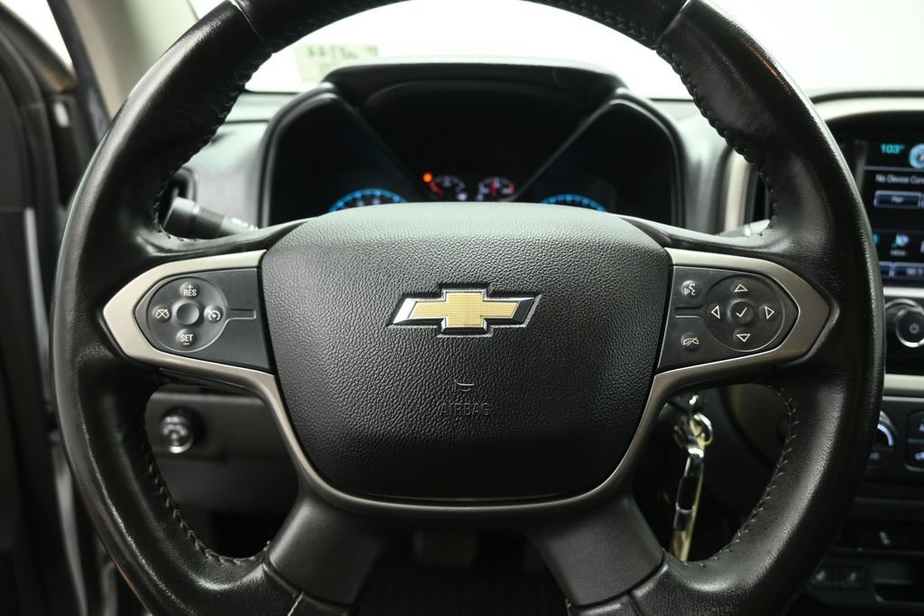 Used 2018 Chevrolet Colorado Z71 RWD image 11