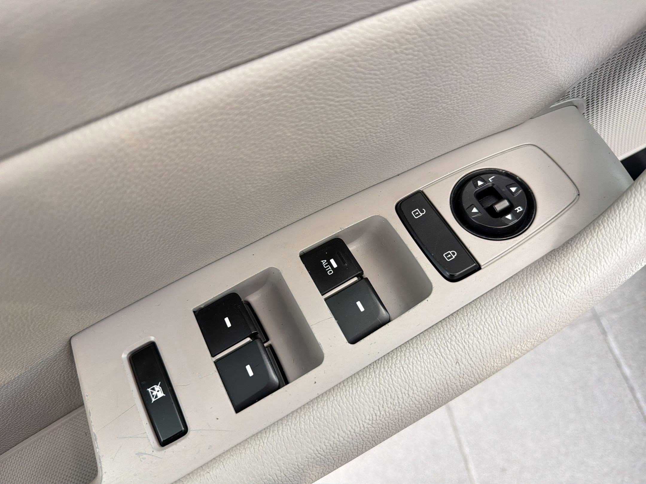 Used 2015 Hyundai Sonata Sport FWD image 13