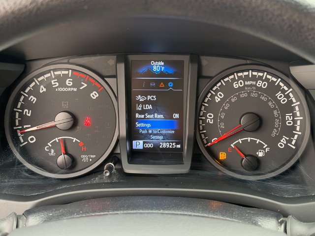 Used 2023 Toyota Tacoma SR AWD/4WD image 29