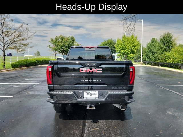 Used 2025 GMC Sierra 2500 Denali w/ Denali Reserve Package AWD/4WD image 9