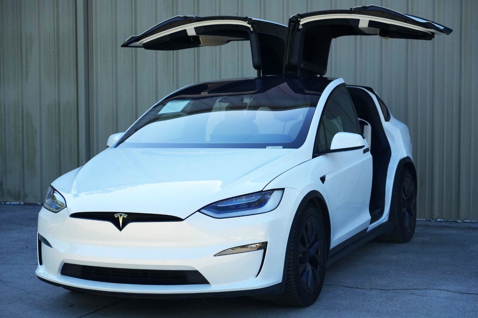 Used 2023 Tesla Model X AWD/4WD image 52