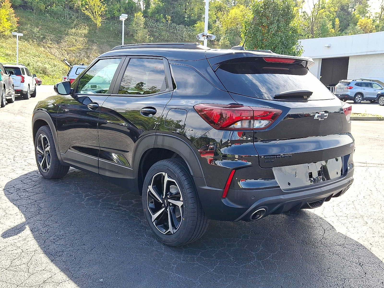 Used 2021 Chevrolet TrailBlazer RS w/ Technology Package AWD/4WD image 4
