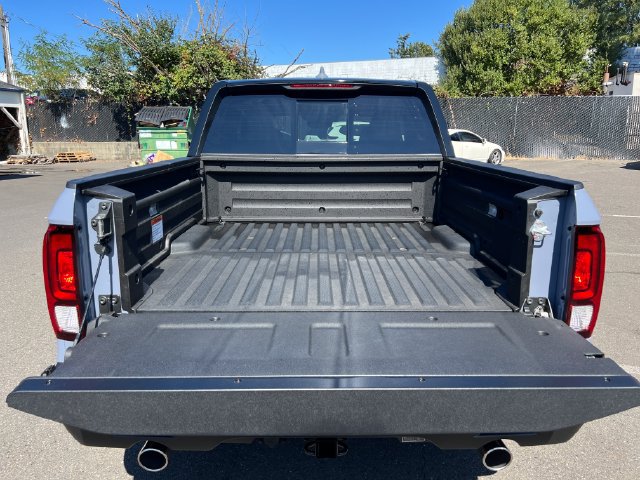 New 2026 Honda Ridgeline Black Edition image 14