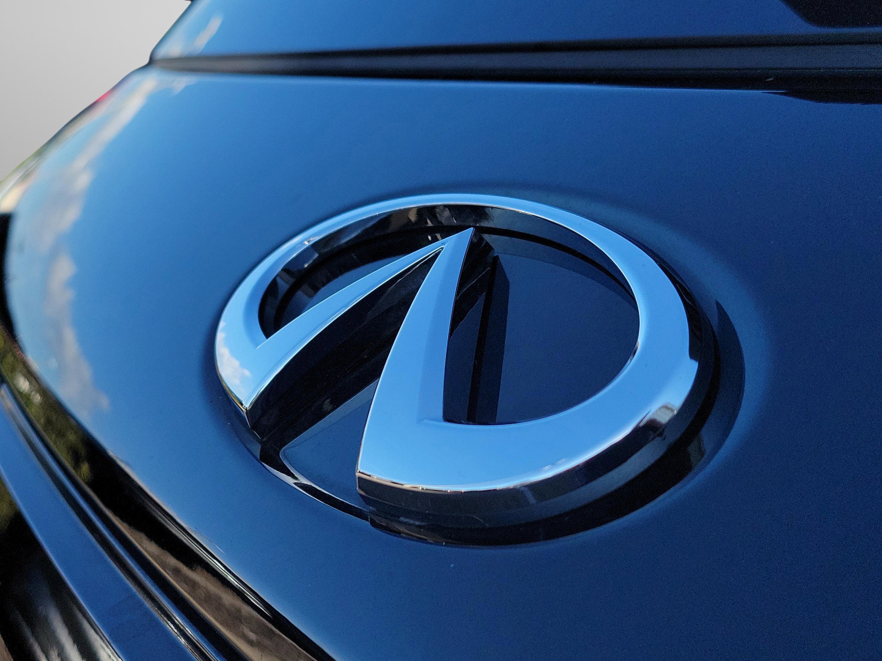 Certified 2025 INFINITI QX60 Pure w/ Cargo Package image 34