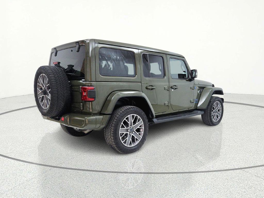 Used 2024 Jeep Wrangler High Altitude AWD/4WD image 8