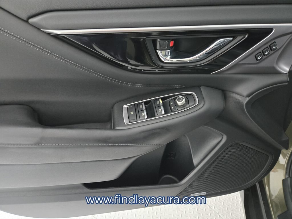 Used 2023 Subaru Outback Limited AWD/4WD image 20