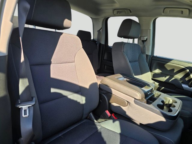 Used 2018 Chevrolet Silverado 1500 LT w/ All Star Edition AWD/4WD image 10