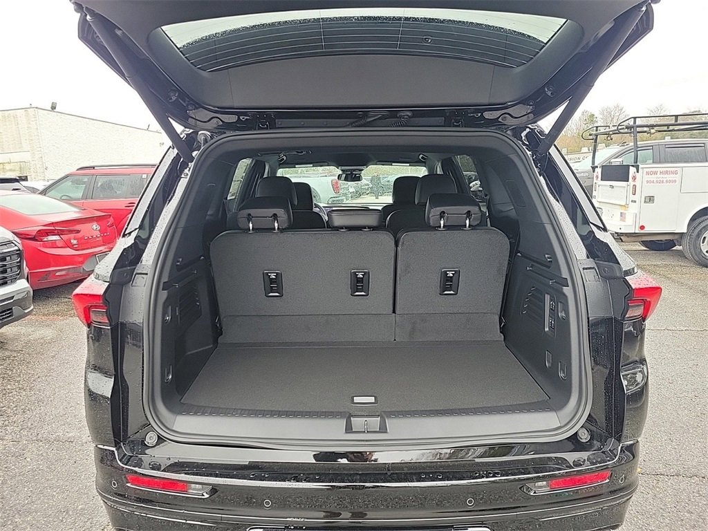 New 2025 Buick Enclave Sport Touring w/ Power Package image 4