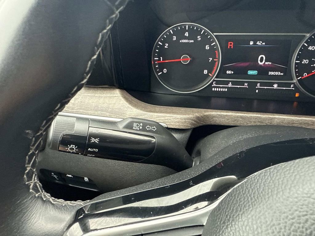 Used 2022 Kia Sorento S AWD/4WD image 32