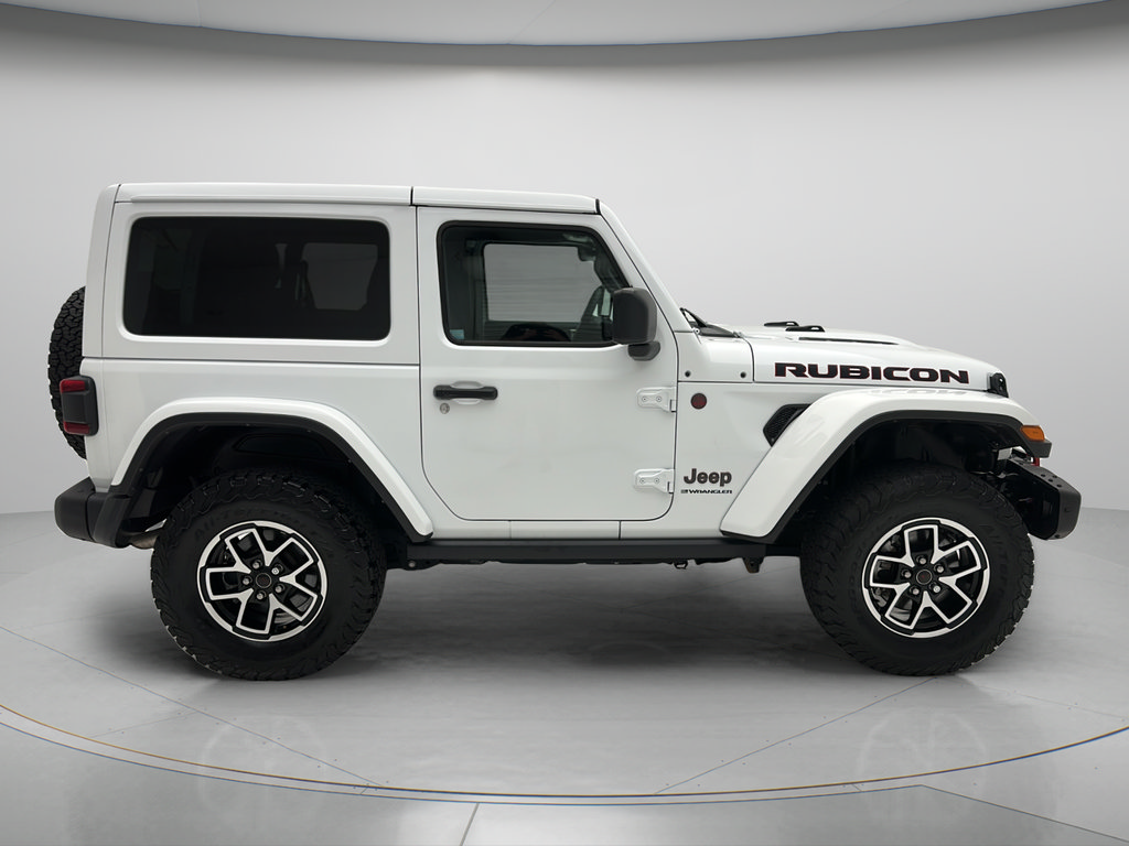 Used 2024 Jeep Wrangler Rubicon AWD/4WD image 2