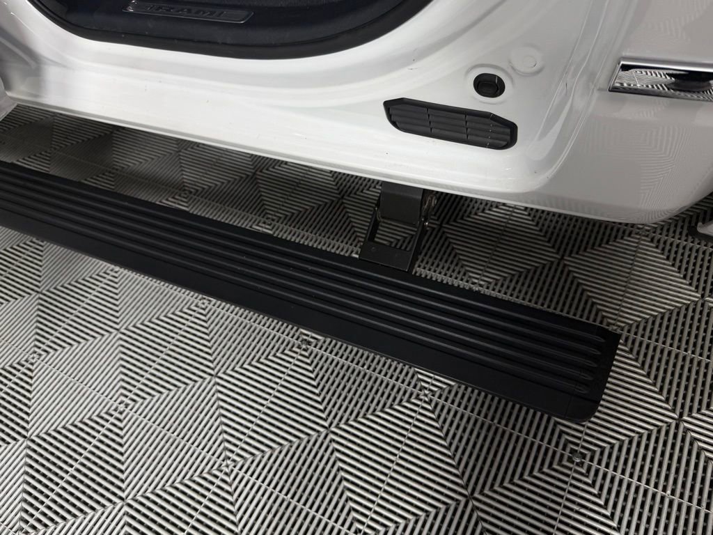 Certified 2025 RAM 1500 Tungsten w/ Off Road Group image 28