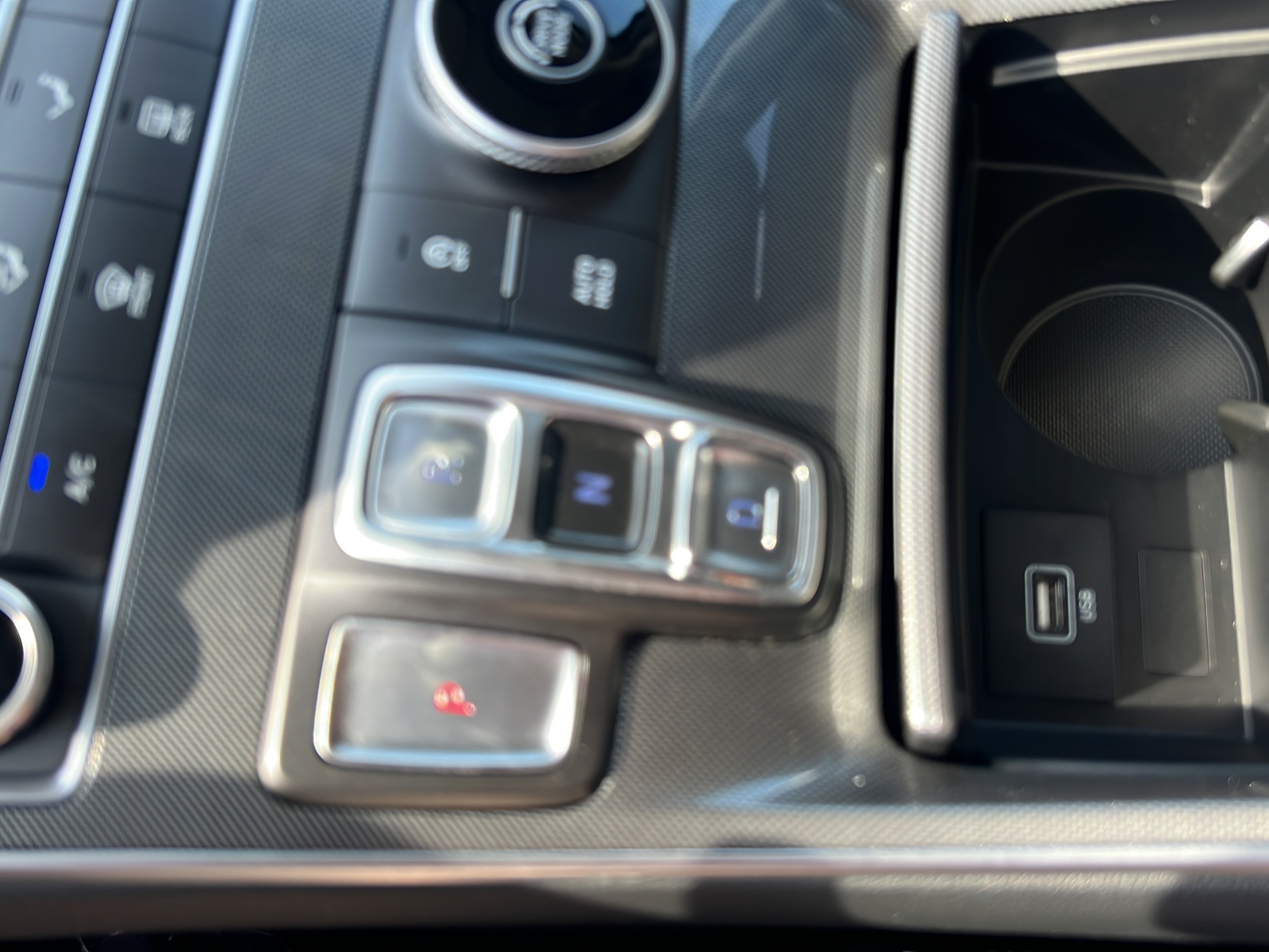 Certified 2023 Hyundai Santa Fe SE FWD image 18