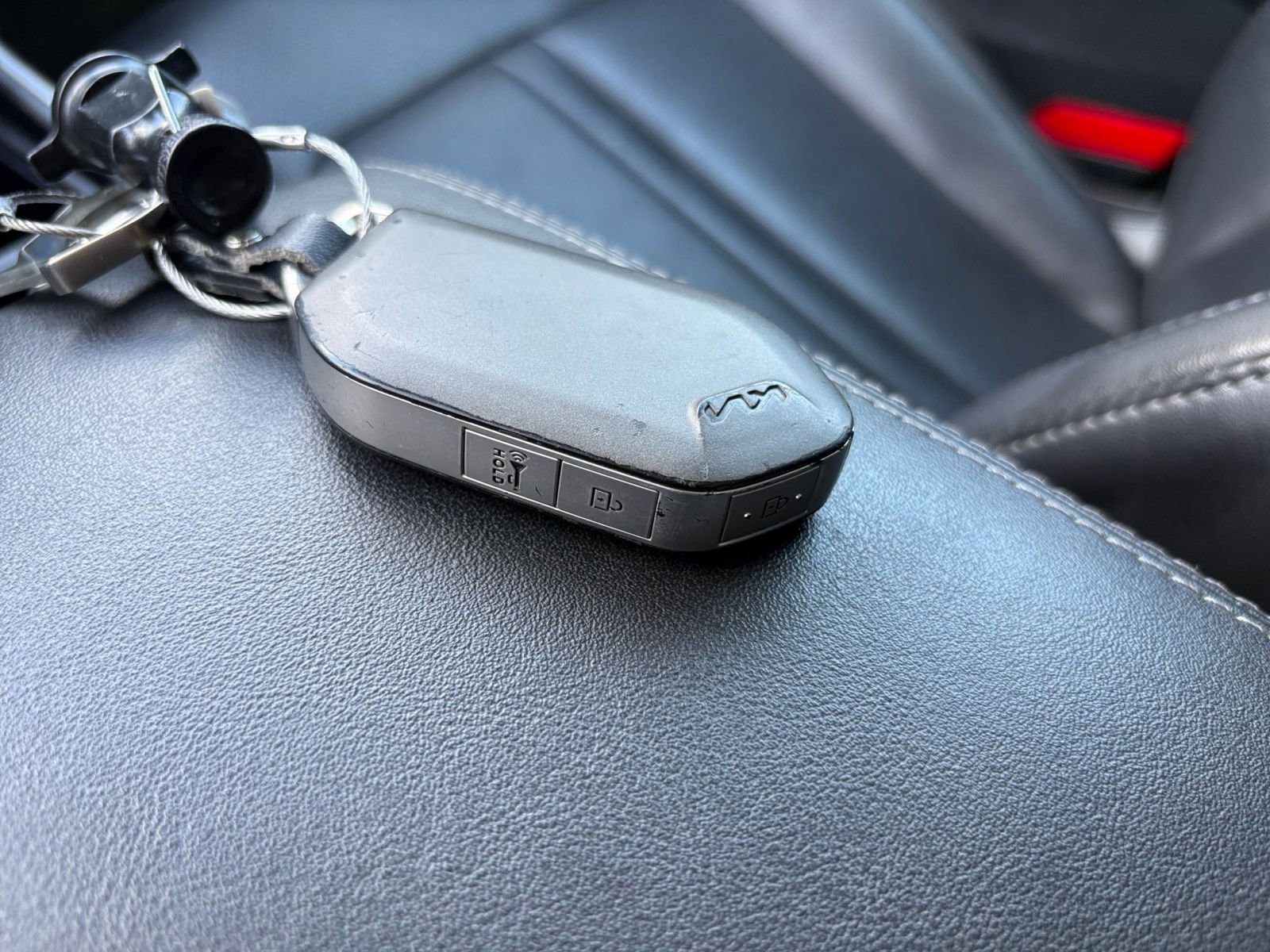 Used 2024 Kia Sorento S image 21