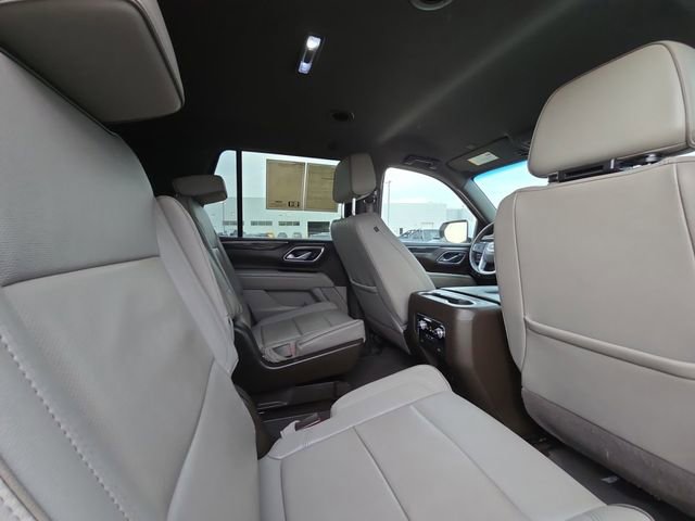Used 2023 GMC Yukon SLT image 28