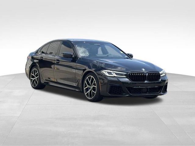 Used 2023 BMW M550i xDrive w/ Executive Package AWD/4WD image 11