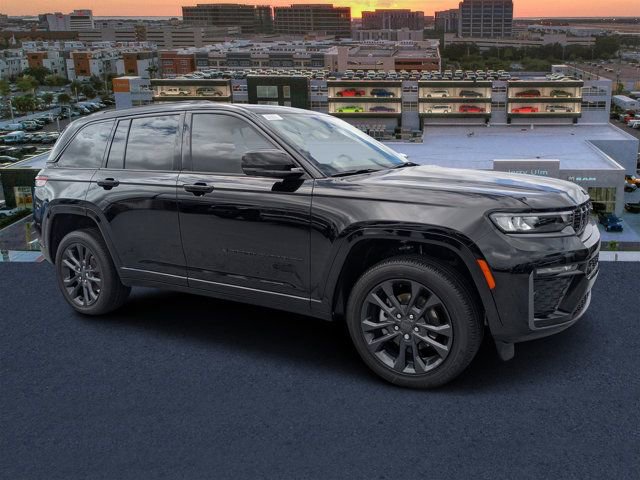 New 2026 Jeep Grand Cherokee Limited AWD/4WD image 1