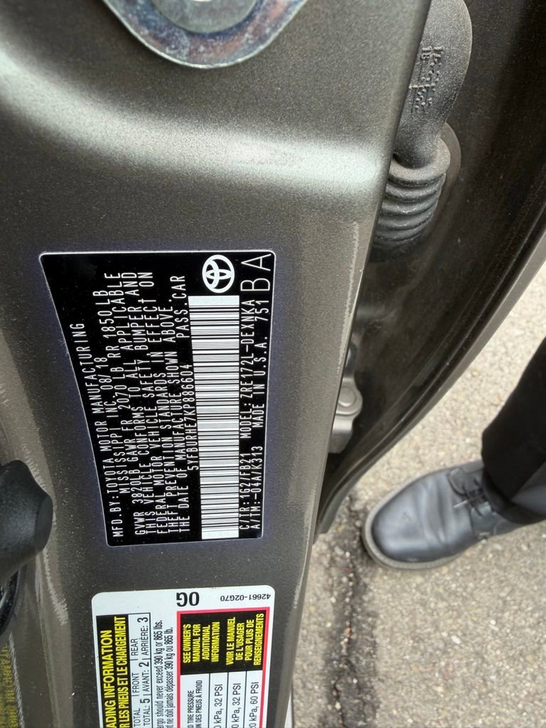 Used 2019 Toyota Corolla LE image 10