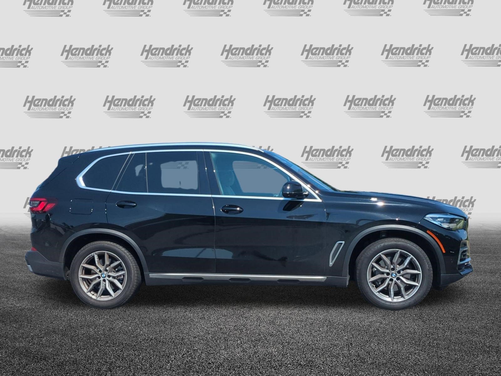 Certified 2023 BMW X5 sDrive40i w/ Premium Package RWD image 11