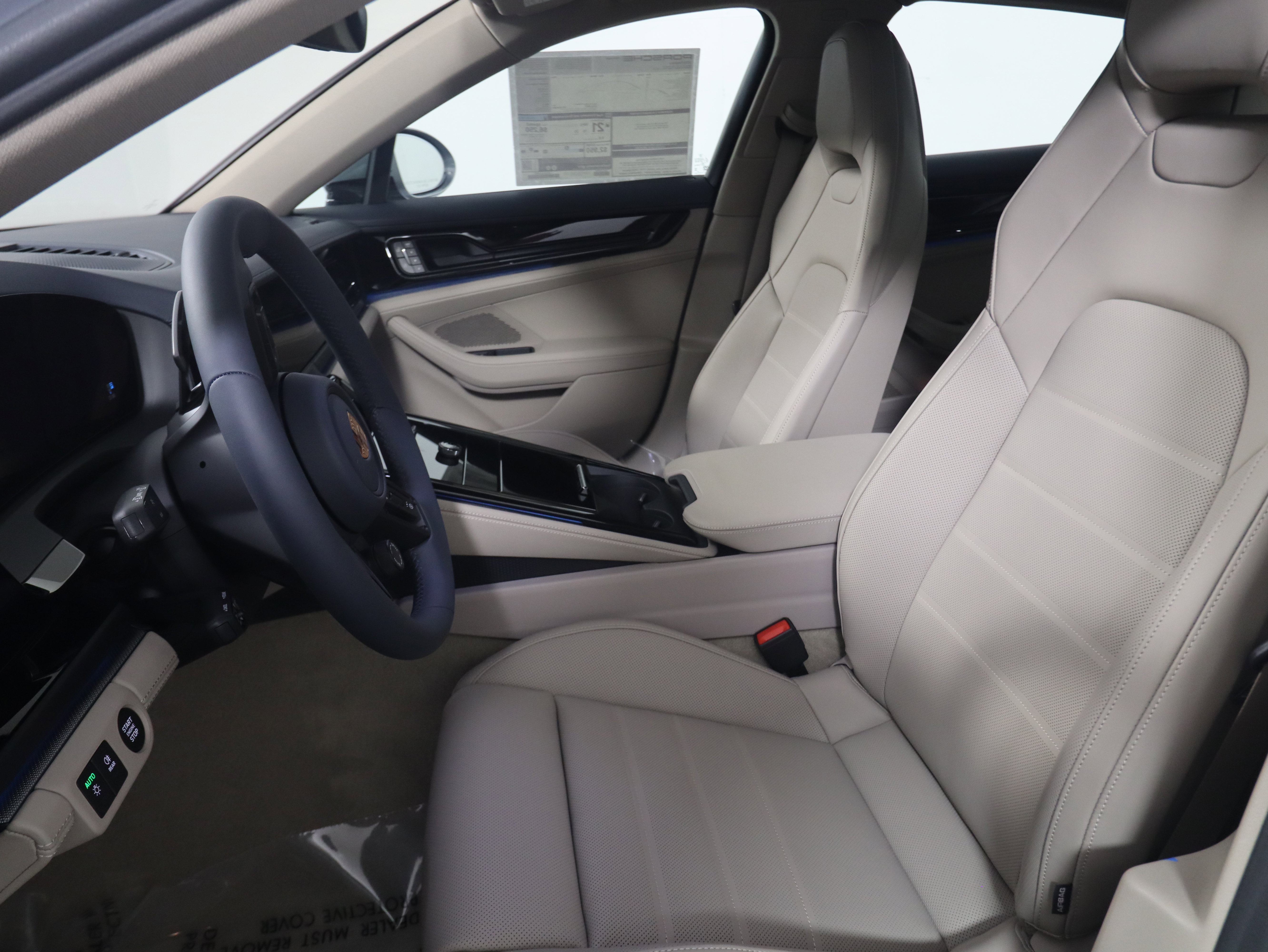 Certified 2026 Porsche Panamera image 5