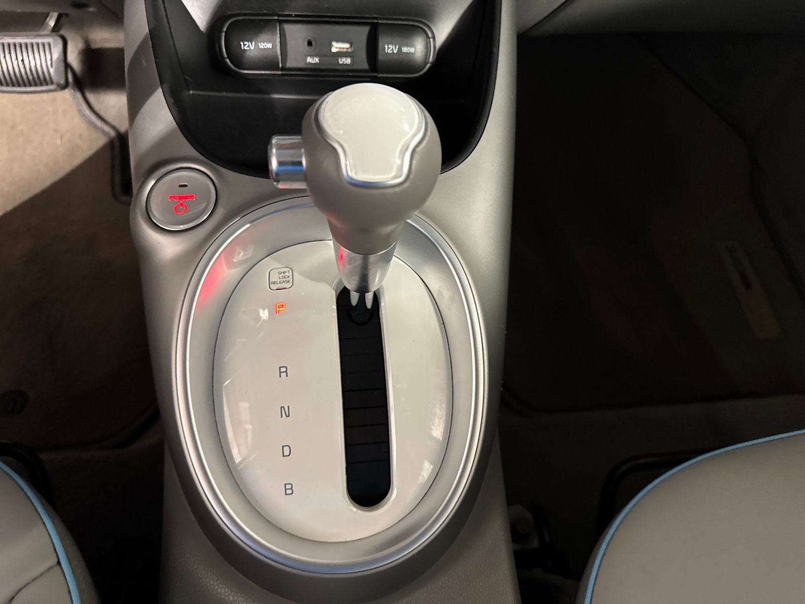 Used 2018 Kia Soul EV + FWD image 20