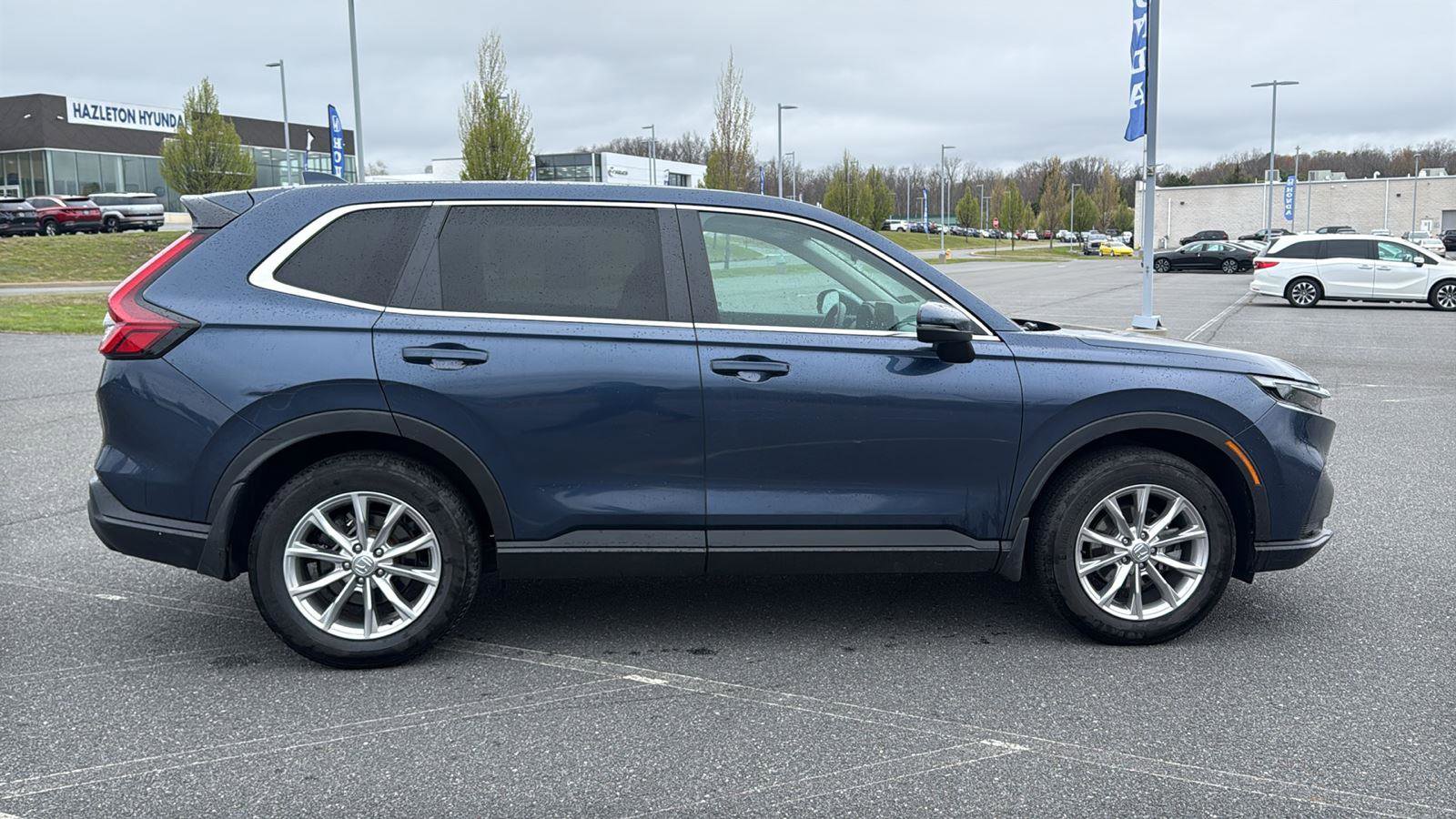 Used 2023 Honda CR-V EX image 4