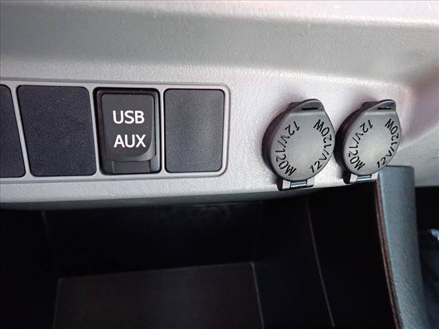 Used 2013 Toyota Tacoma 4x4 Double Cab w/ SR5 Pkg image 16