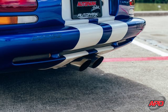 Used 1996 Dodge Viper GTS RWD image 38