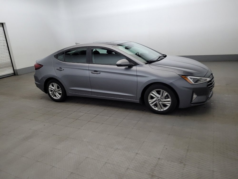 Used 2019 Hyundai Elantra Value Edition w/ Winter Weather Package FWD image 11