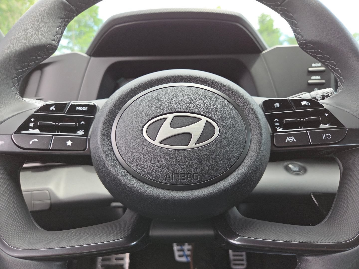 New 2026 Hyundai Elantra Sport FWD image 26