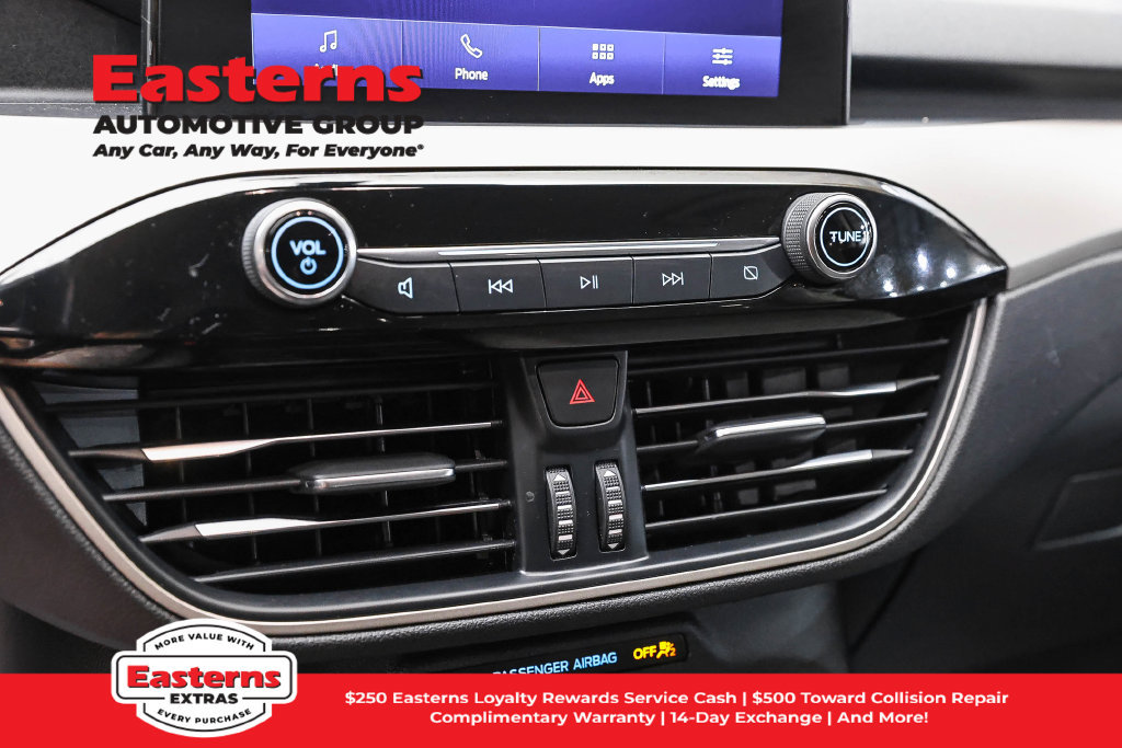 Used 2022 Ford Escape SE w/ Convenience Package FWD image 21
