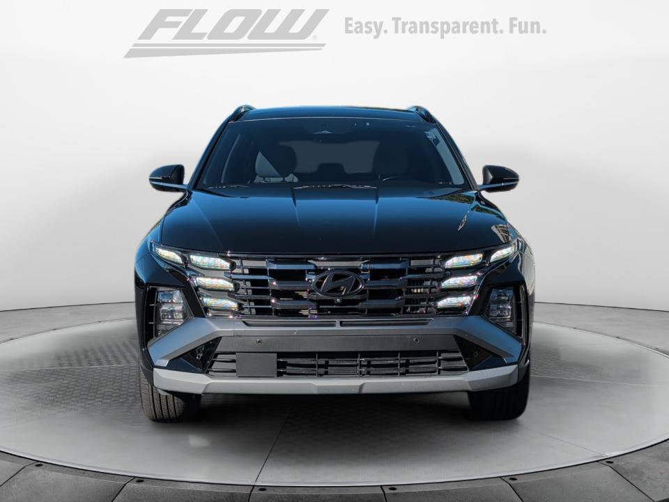 Certified 2025 Hyundai Tucson Limited AWD/4WD image 2