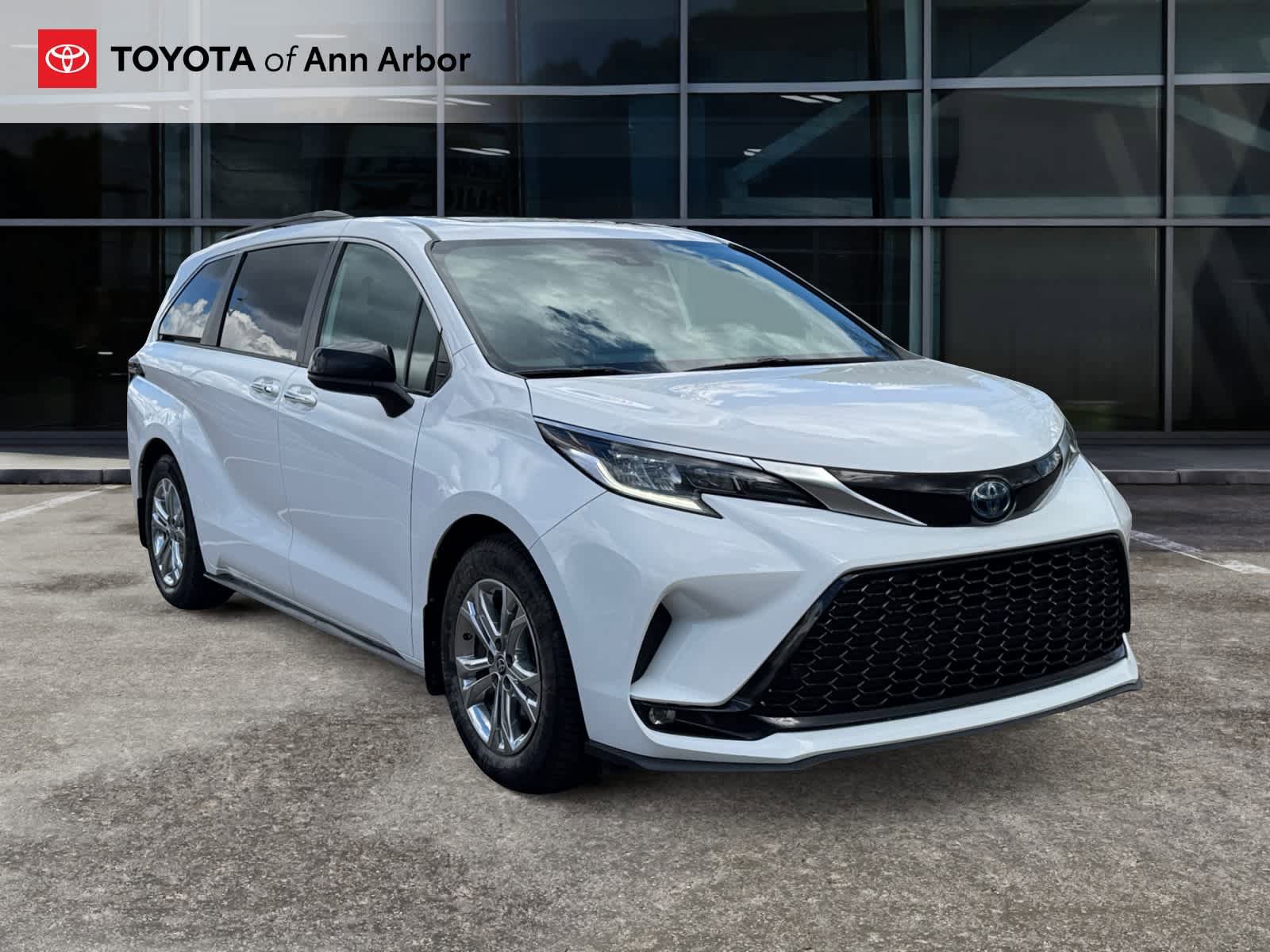 Used 2023 Toyota Sienna XSE w/ XSE Plus Package
