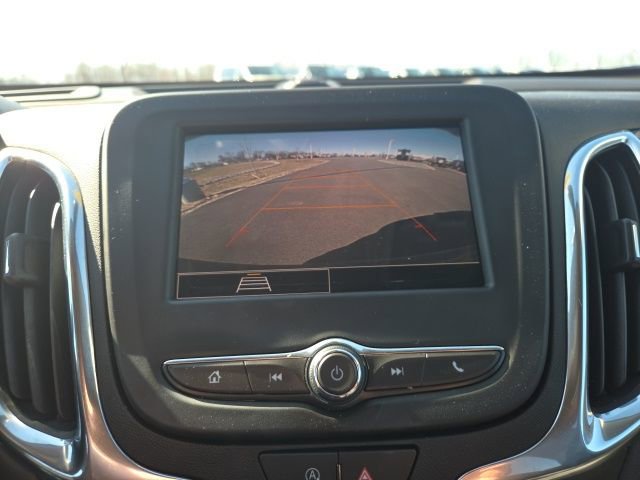 Used 2024 Chevrolet Equinox LT FWD image 32
