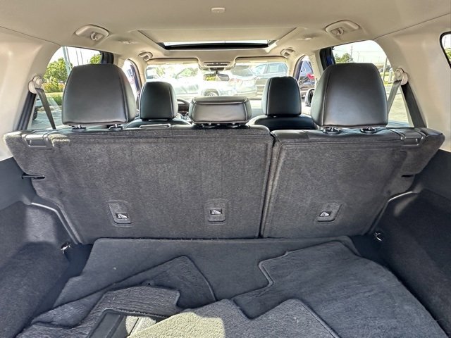 Certified 2023 Nissan Rogue SV w/ SV Premium B Package image 15