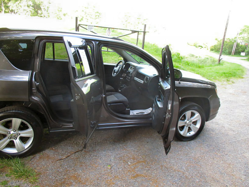 Used 2016 Jeep Compass Sport w/ Power Value Group AWD/4WD image 12