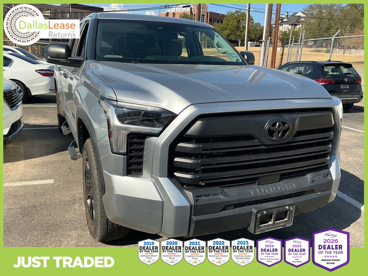 Used 2022 Toyota Tundra SR5 AWD/4WD image 1