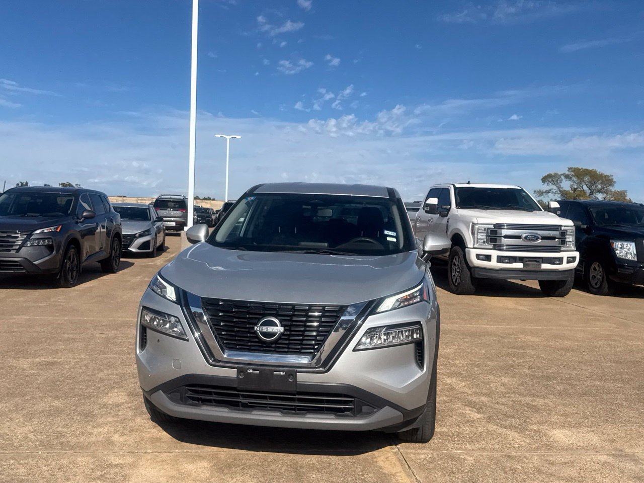 Certified 2023 Nissan Rogue SV FWD image 7