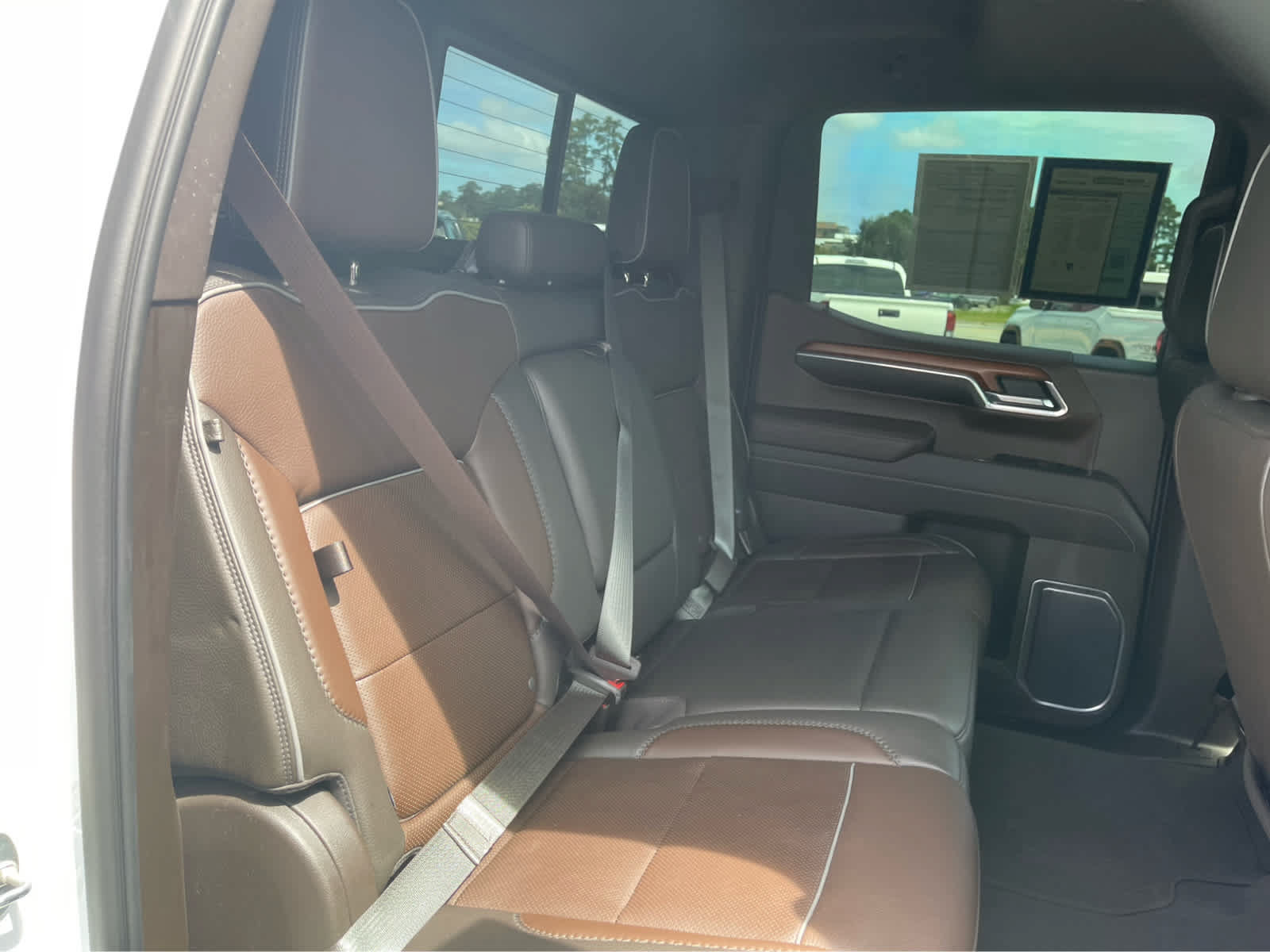 Used 2023 GMC Sierra 1500 Denali w/ Denali Reserve Package AWD/4WD image 21