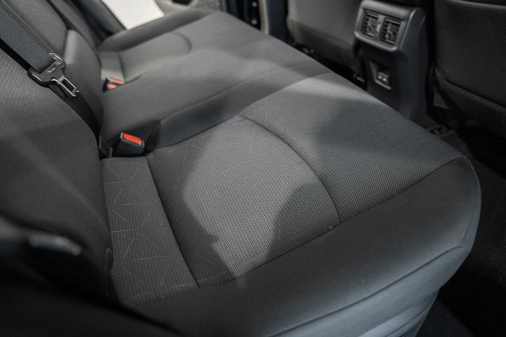 Used 2025 Toyota RAV4 XLE image 27