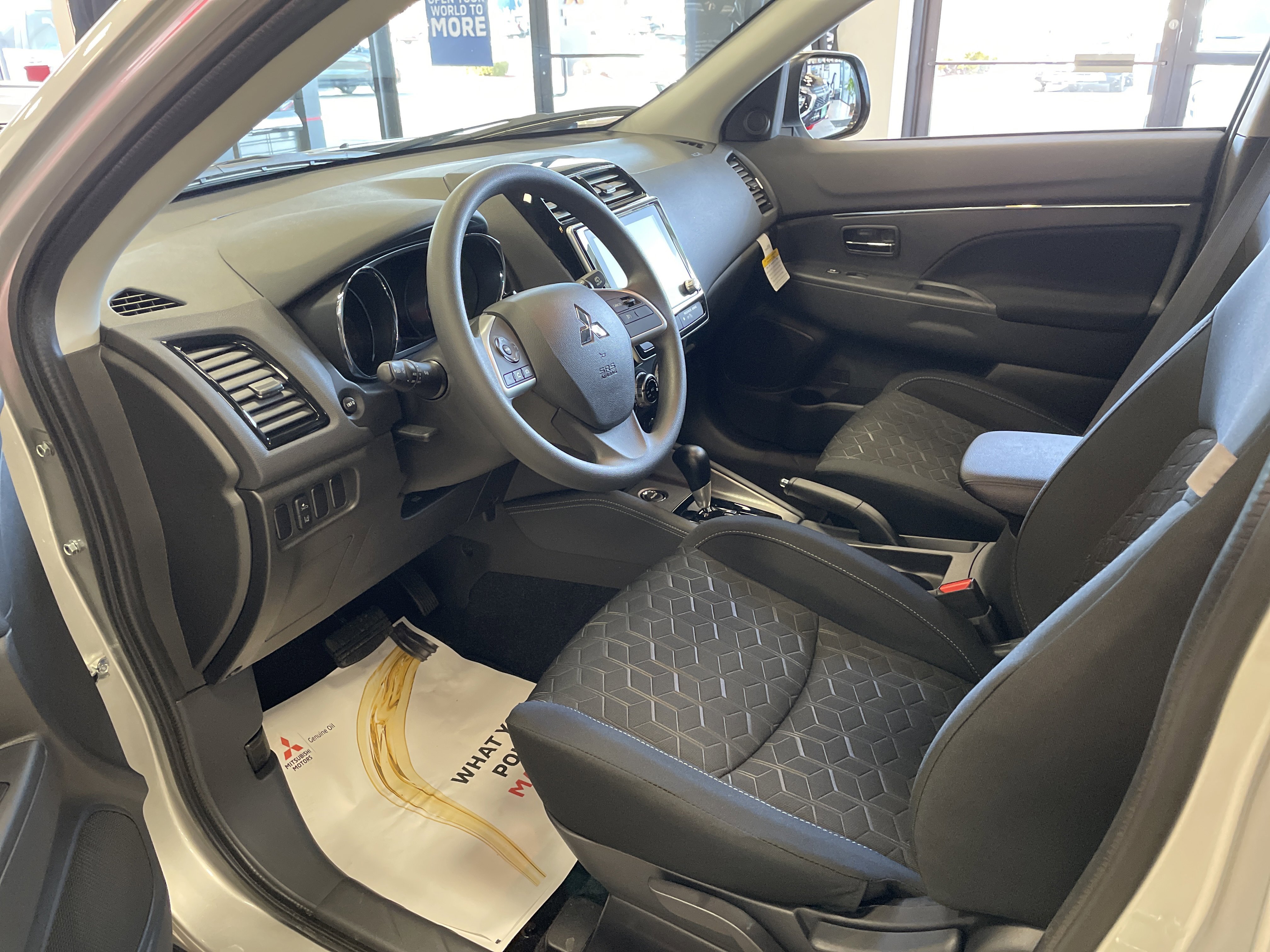 New 2026 Mitsubishi Outlander Sport ES image 9