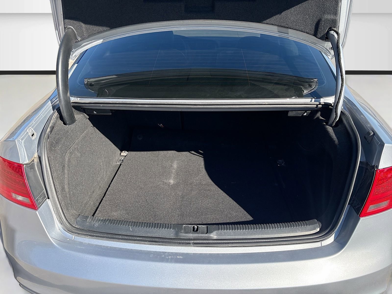 Used 2016 Audi A5 2.0T Premium image 24