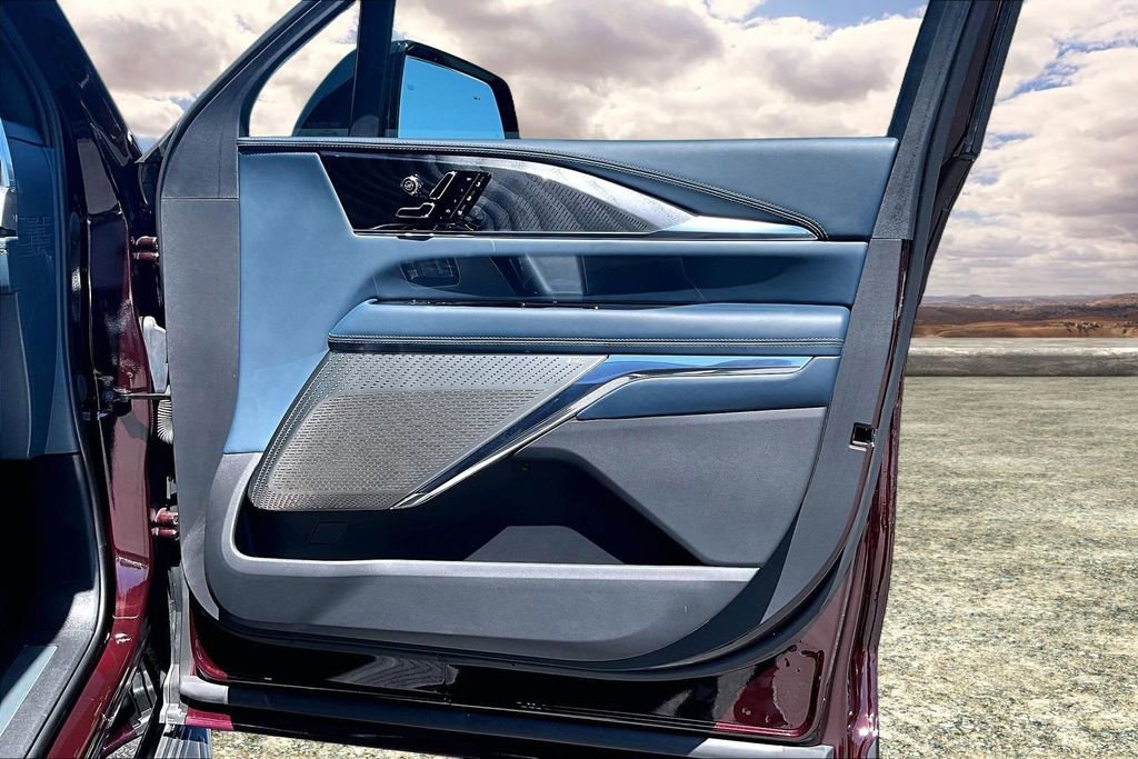 Certified 2025 Cadillac Escalade IQ Sport 2 image 29