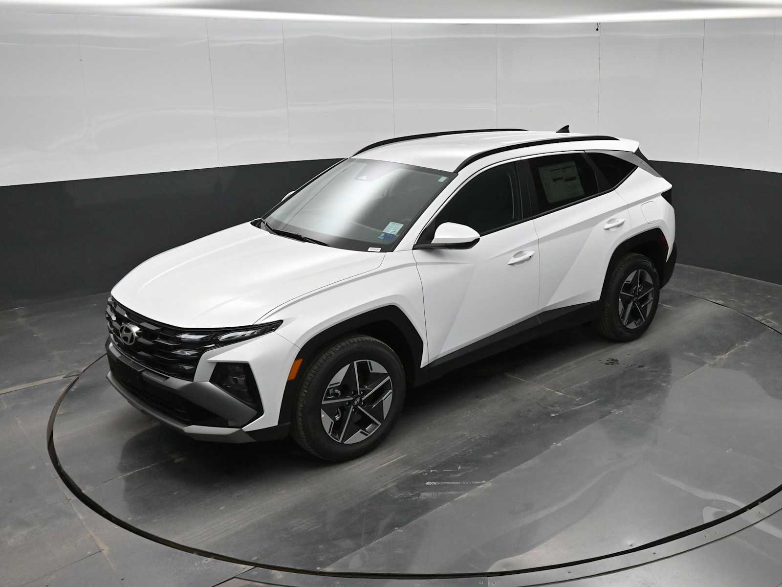 New 2026 Hyundai Tucson SEL w/ Tow & Go Package AWD/4WD image 29