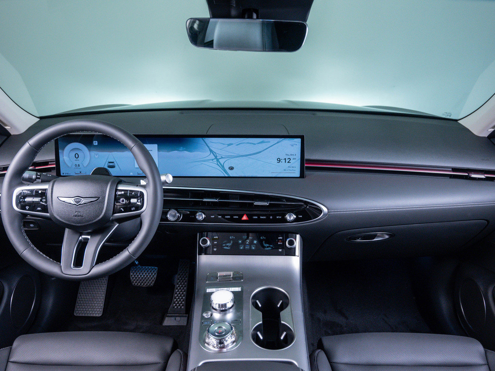 Used 2026 Genesis GV70 2.5T Select image 12